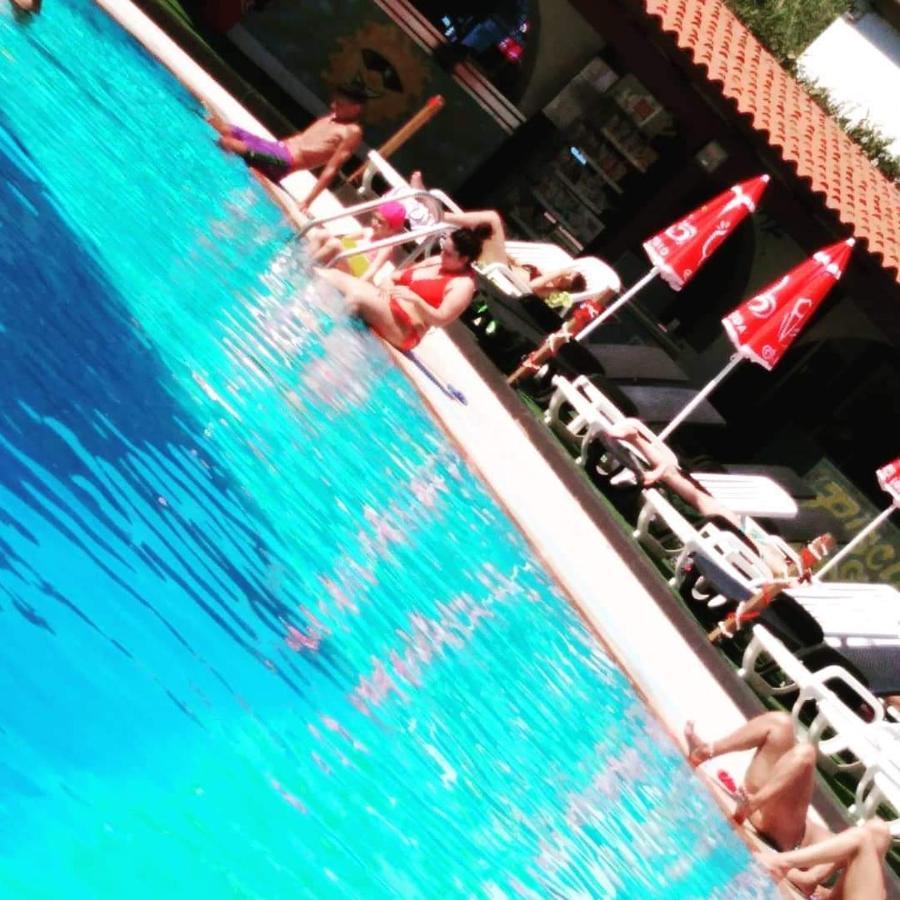 B&B The Sun Swimming & Pool Турин Экстерьер фото